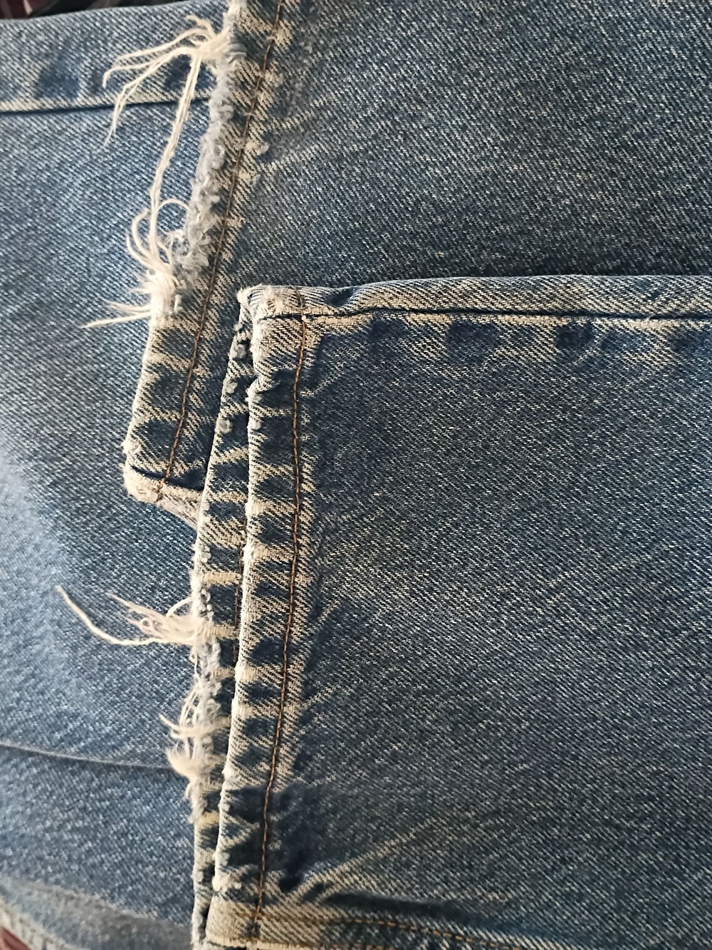 1990s Classic Blue Denim Jeans - Straight Fit 34 Inch Waist - Picture 4 of 4